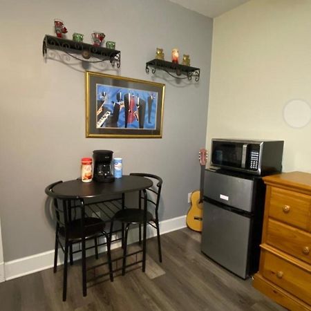 A Treasure Coast Gem- Private Entrance And Private Bathroom Port St. Lucie Bagian luar foto