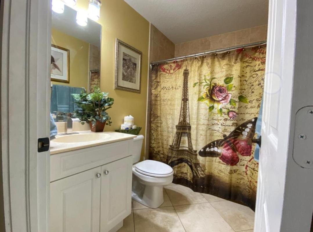 A Treasure Coast Gem- Private Entrance And Private Bathroom Port St. Lucie Bagian luar foto
